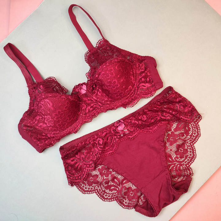 Half net light  padded lace bra set