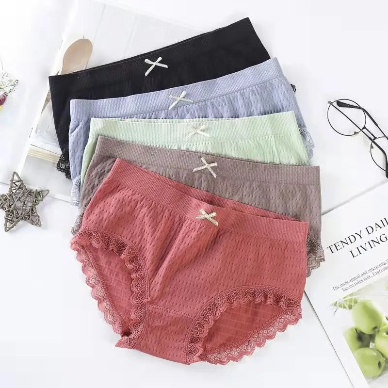 SOFT COTTON PANTIES PACK OF FOUR