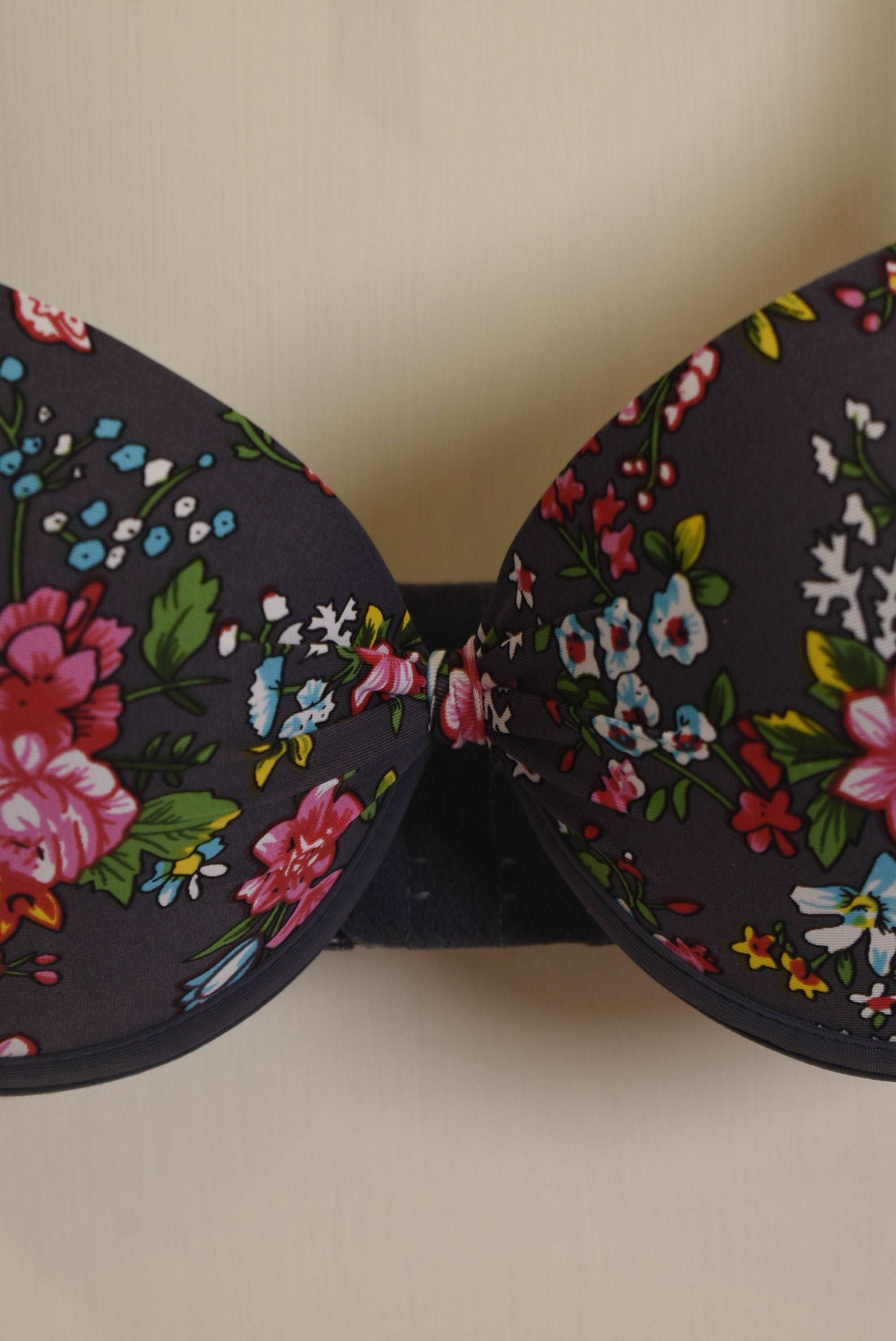 Designer Floral  Flower Padded with T - Shirt Bra,Office Wear, Bra for Women