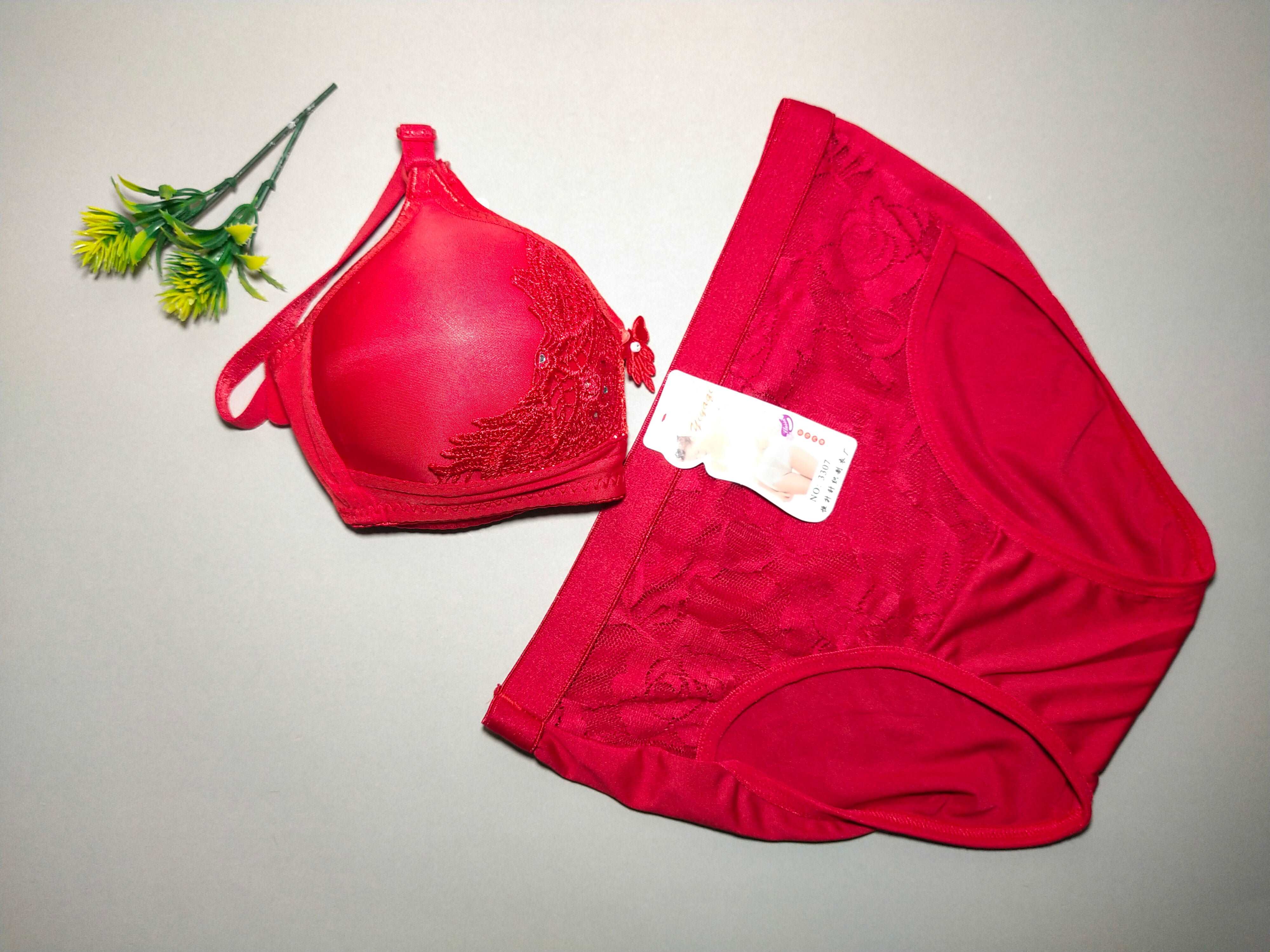 FANCY  BRA PANTY SETS - SINGLE NONPADDED UNDERWIRED BRA PANTY SETS