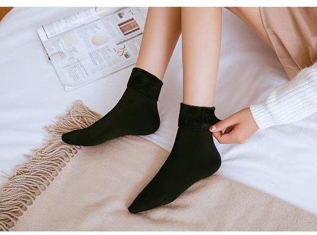 Pack Of 3 Socks Men Women Snow Socks Winter Warm Thick Socks Add Velvet Solid Lolita Dew Ankle Bare Happy Harajuku Kawai Sox