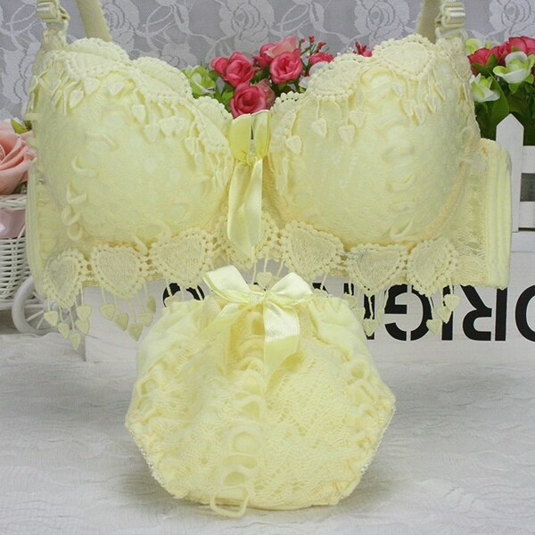 Japanese  Heart Design  Luxury New Deep V New Brand  Push Up Bra Set