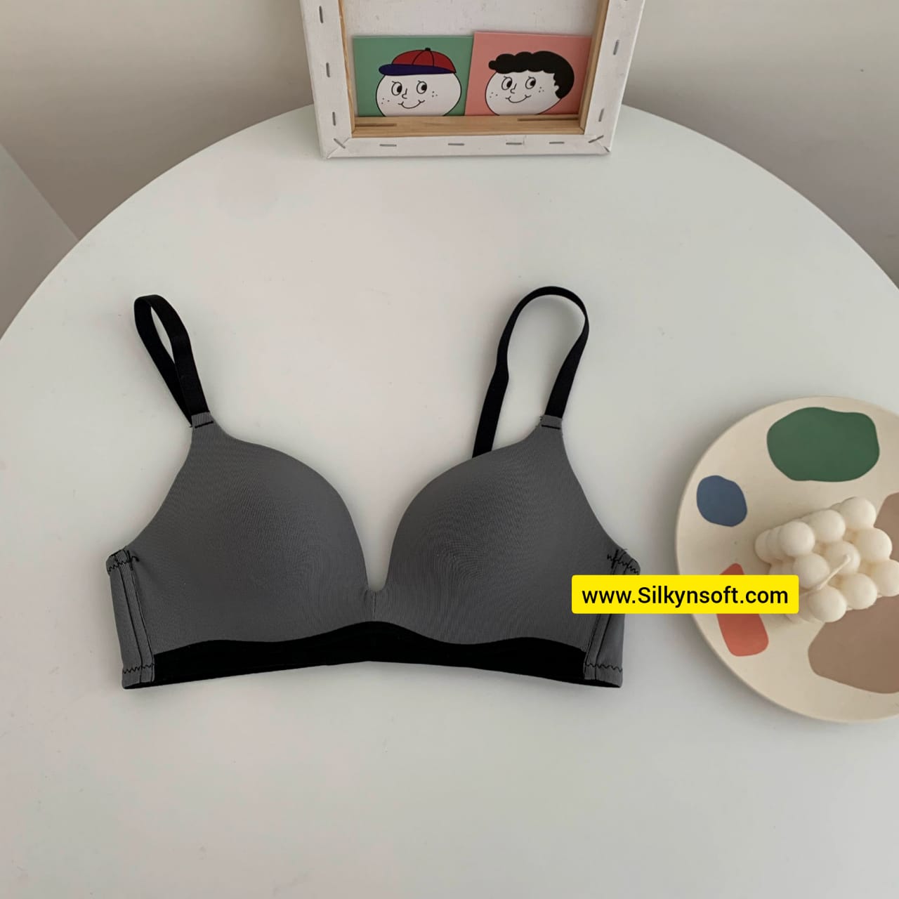 Push Up Brasserie Female Comfortable Intimates Lingerie Women Deep V Bras Seamless Underwear Wire Free Bra