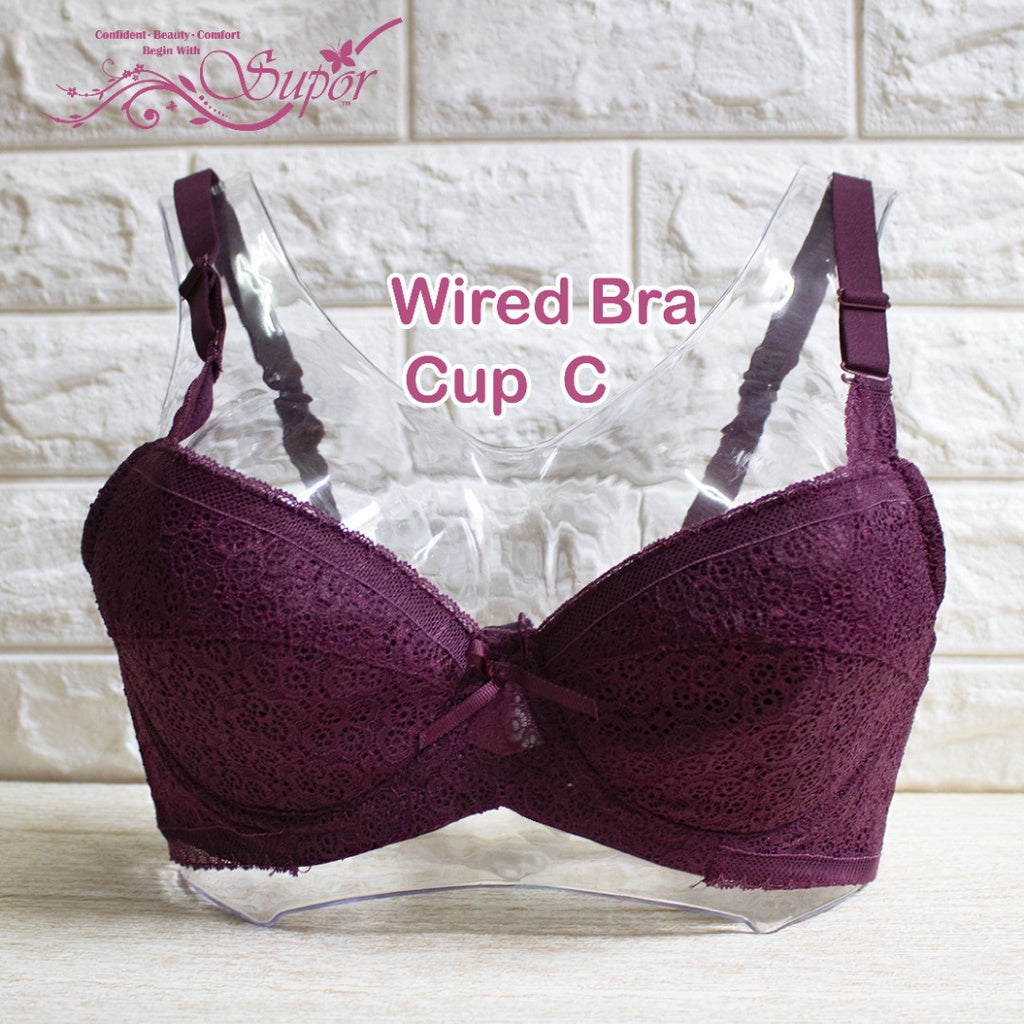 Light padded underwire bra