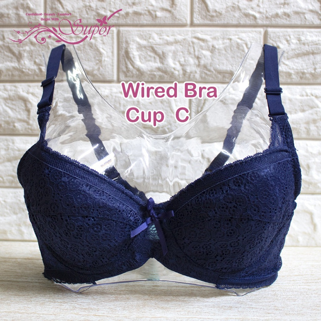 Light padded underwire bra