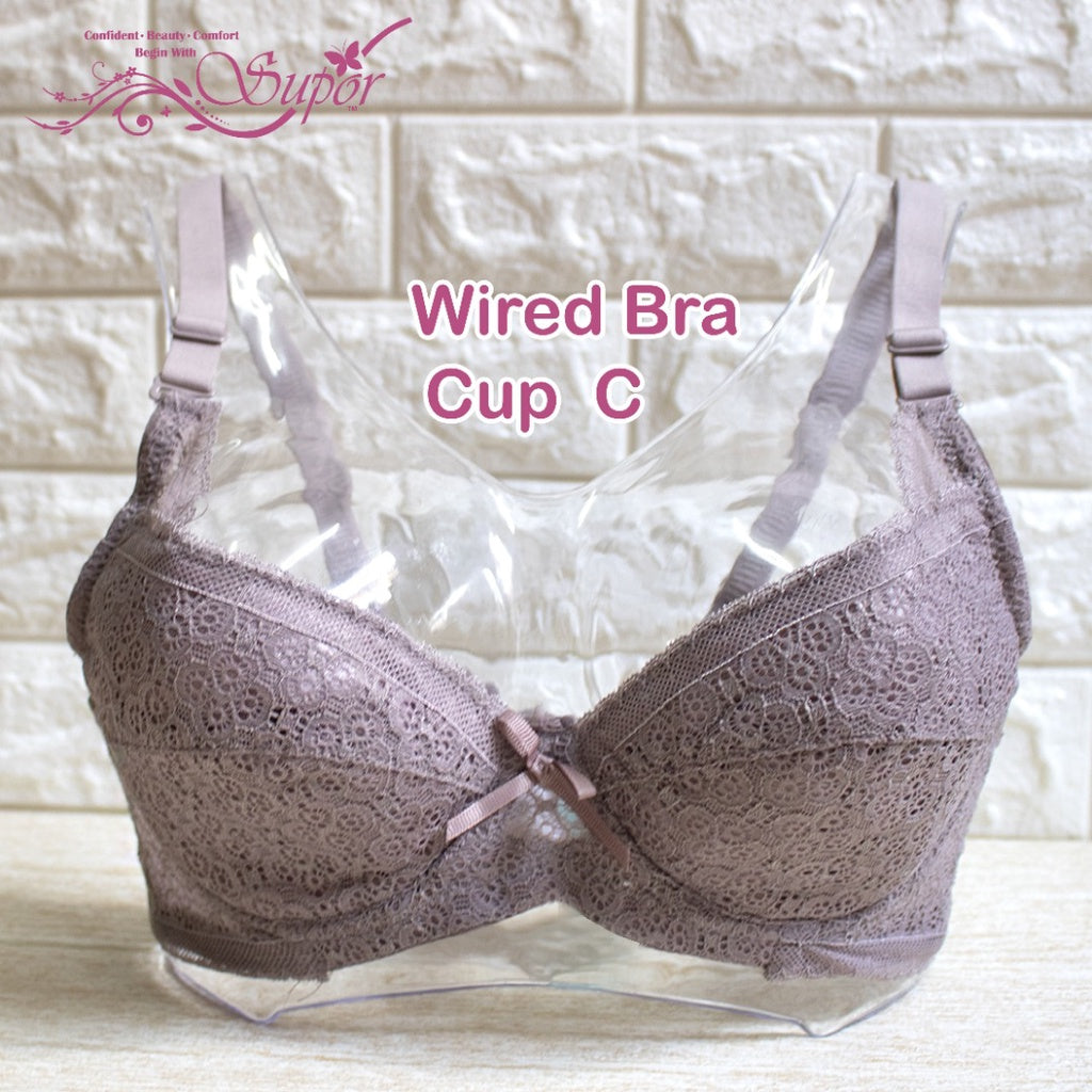 Light padded underwire bra